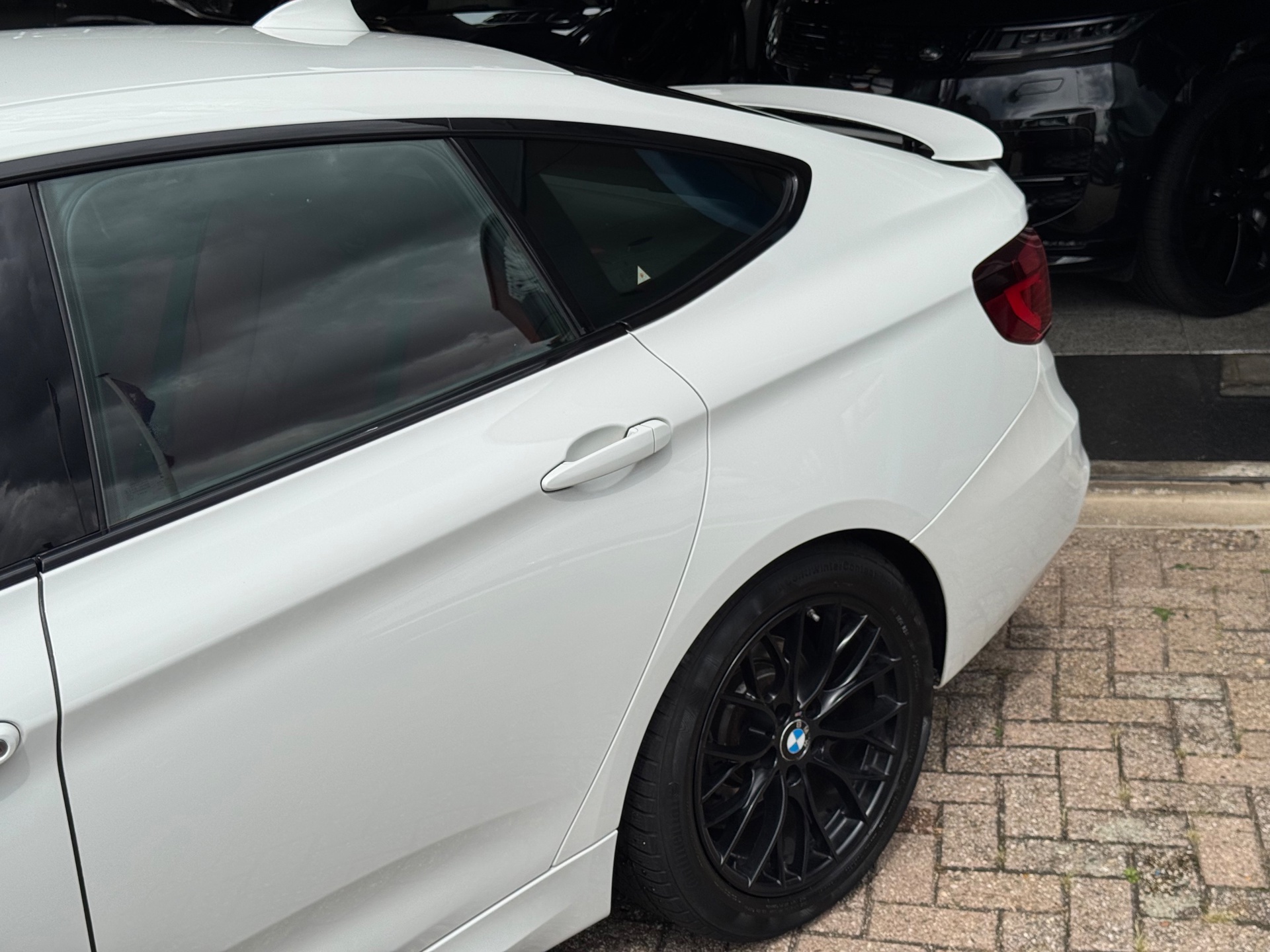 Foto van BMW 320i