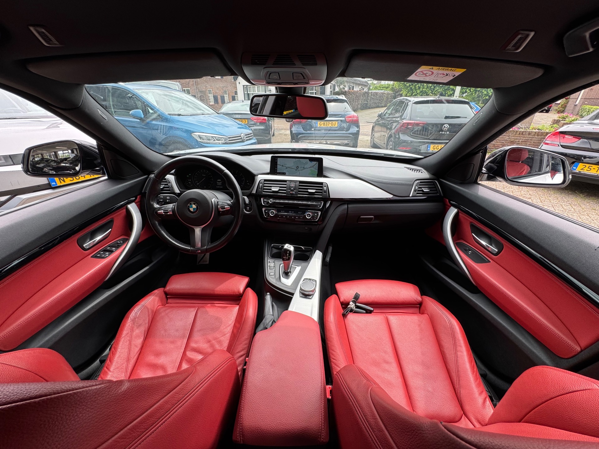 Foto van BMW 320i