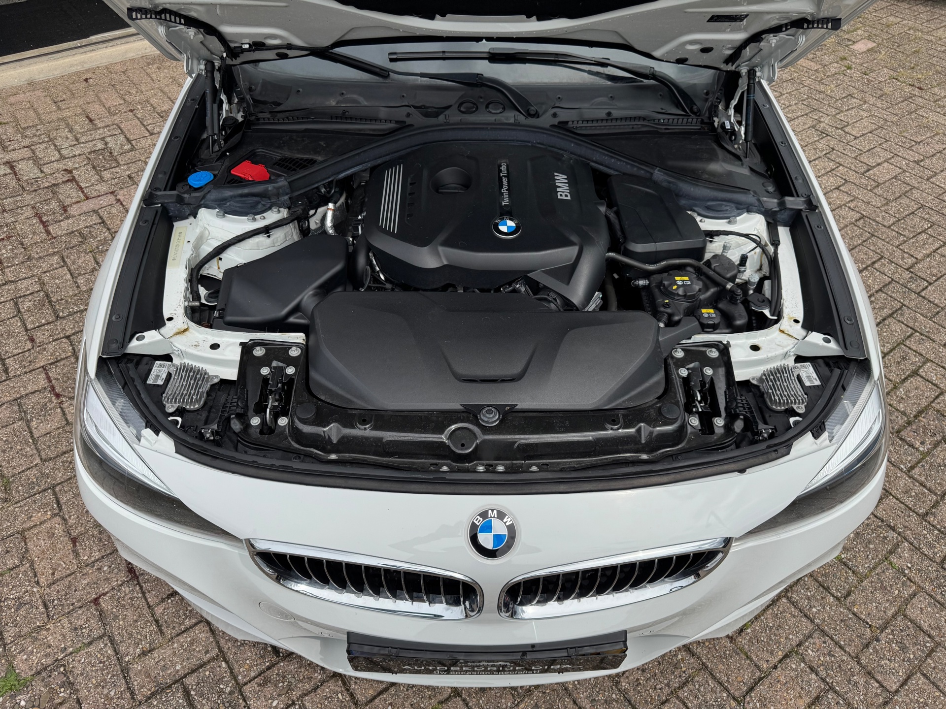 Foto van BMW 320i