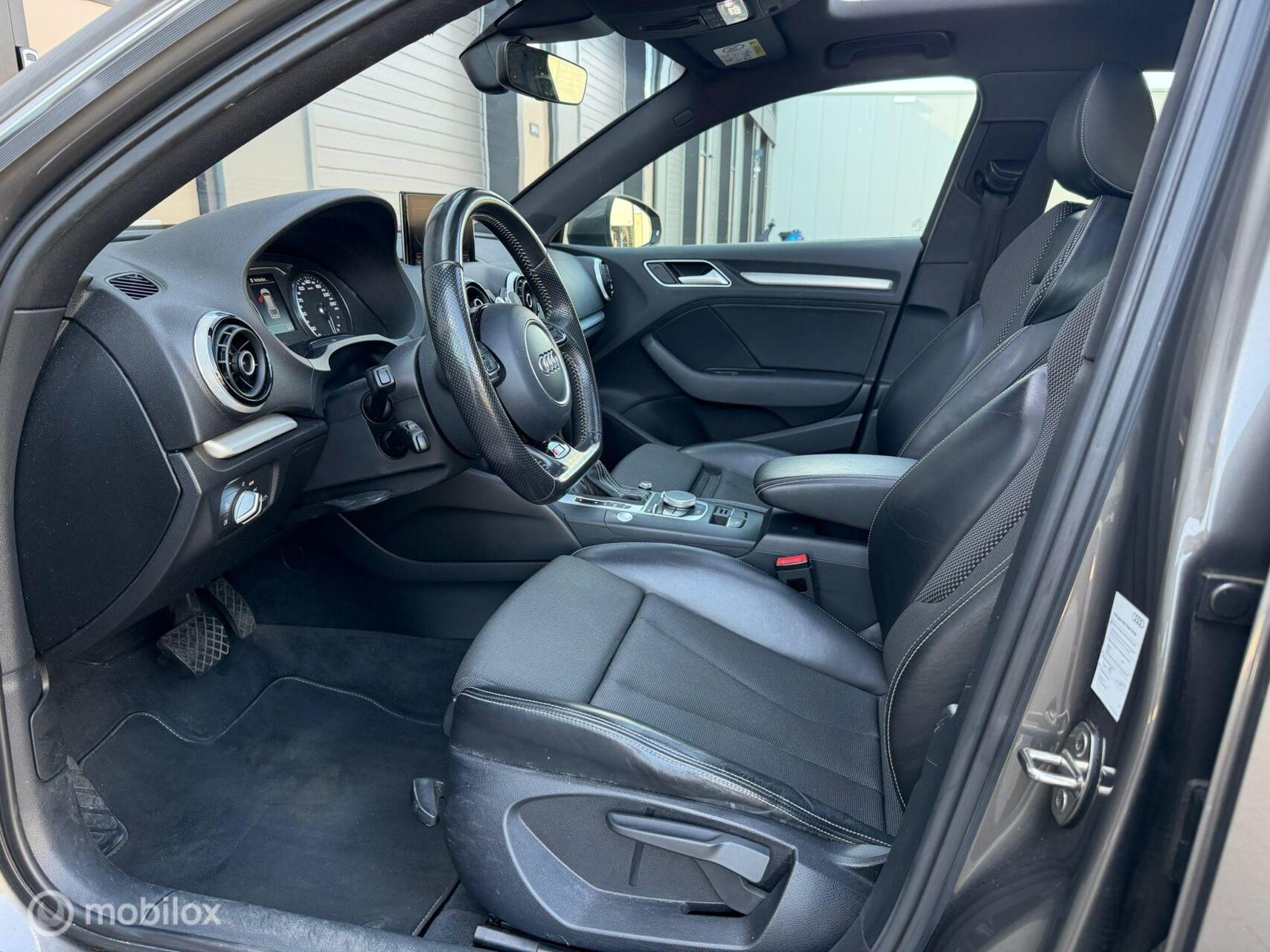 Foto van Audi A3 Sportback E-tron