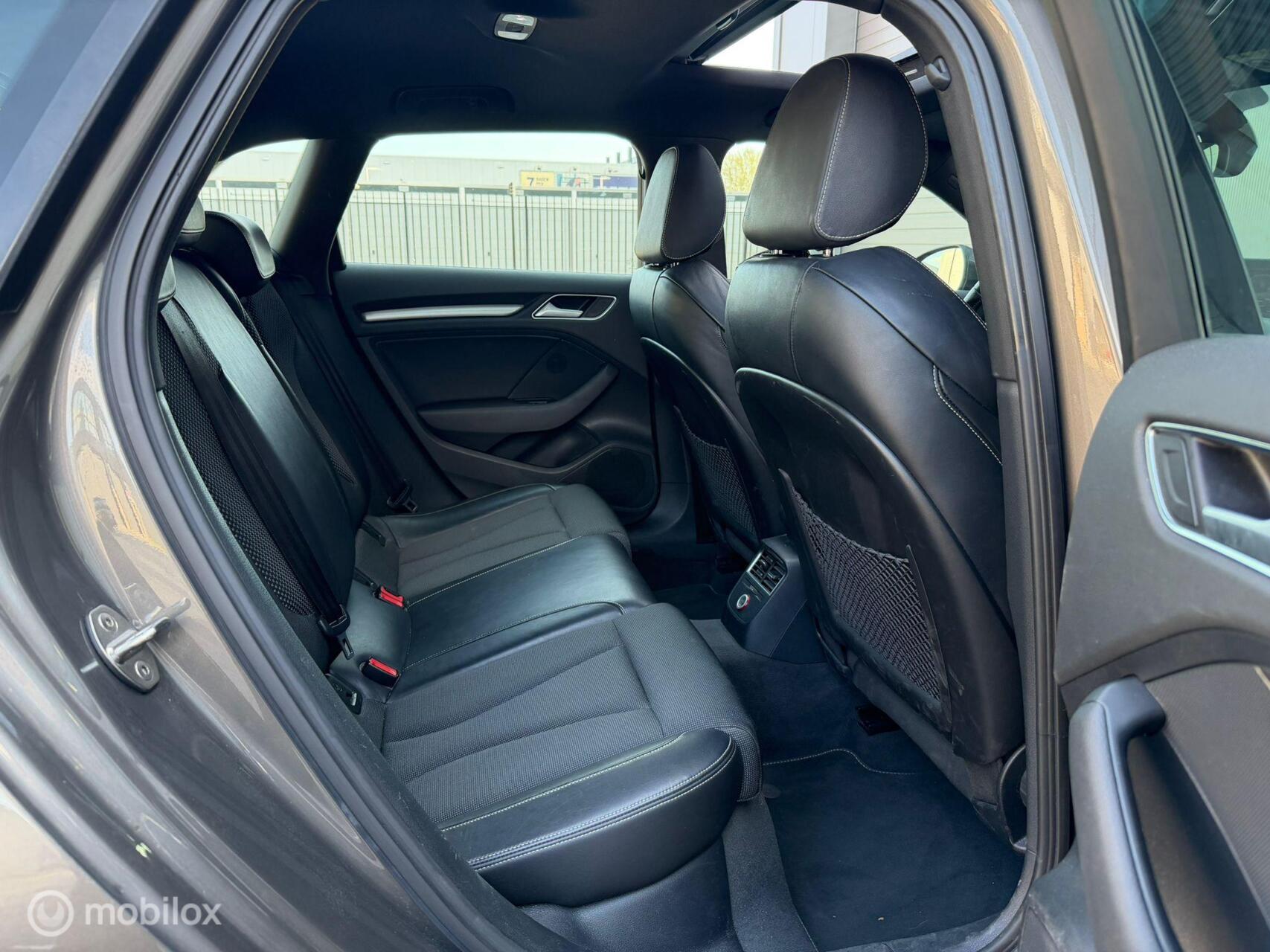 Foto van Audi A3 Sportback E-tron
