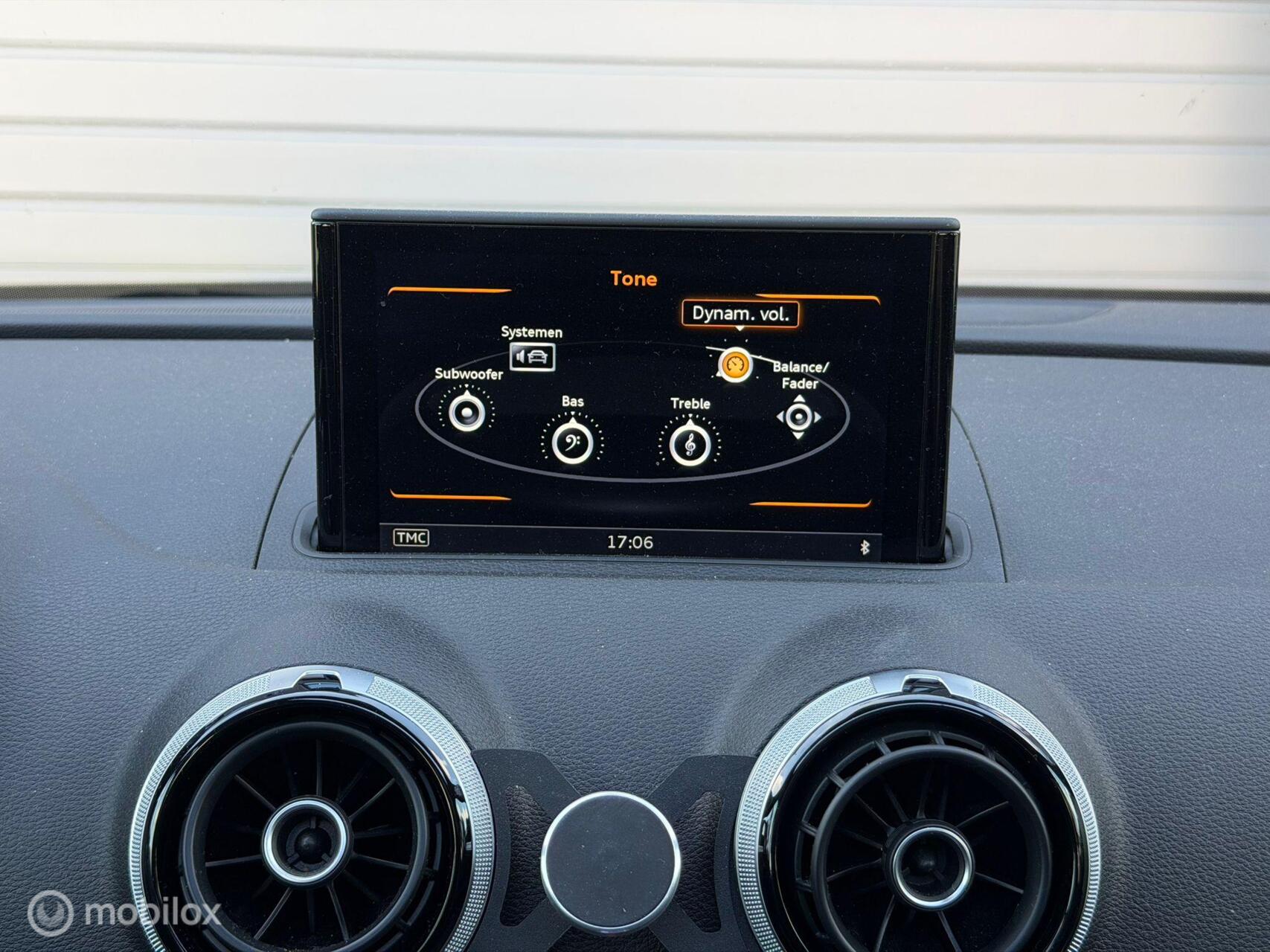 Foto van Audi A3 Sportback E-tron