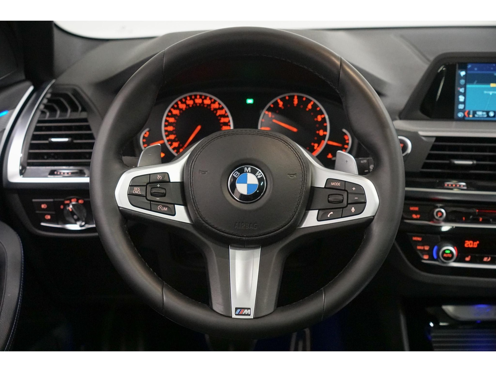 Foto van BMW X3 Xdrive20i