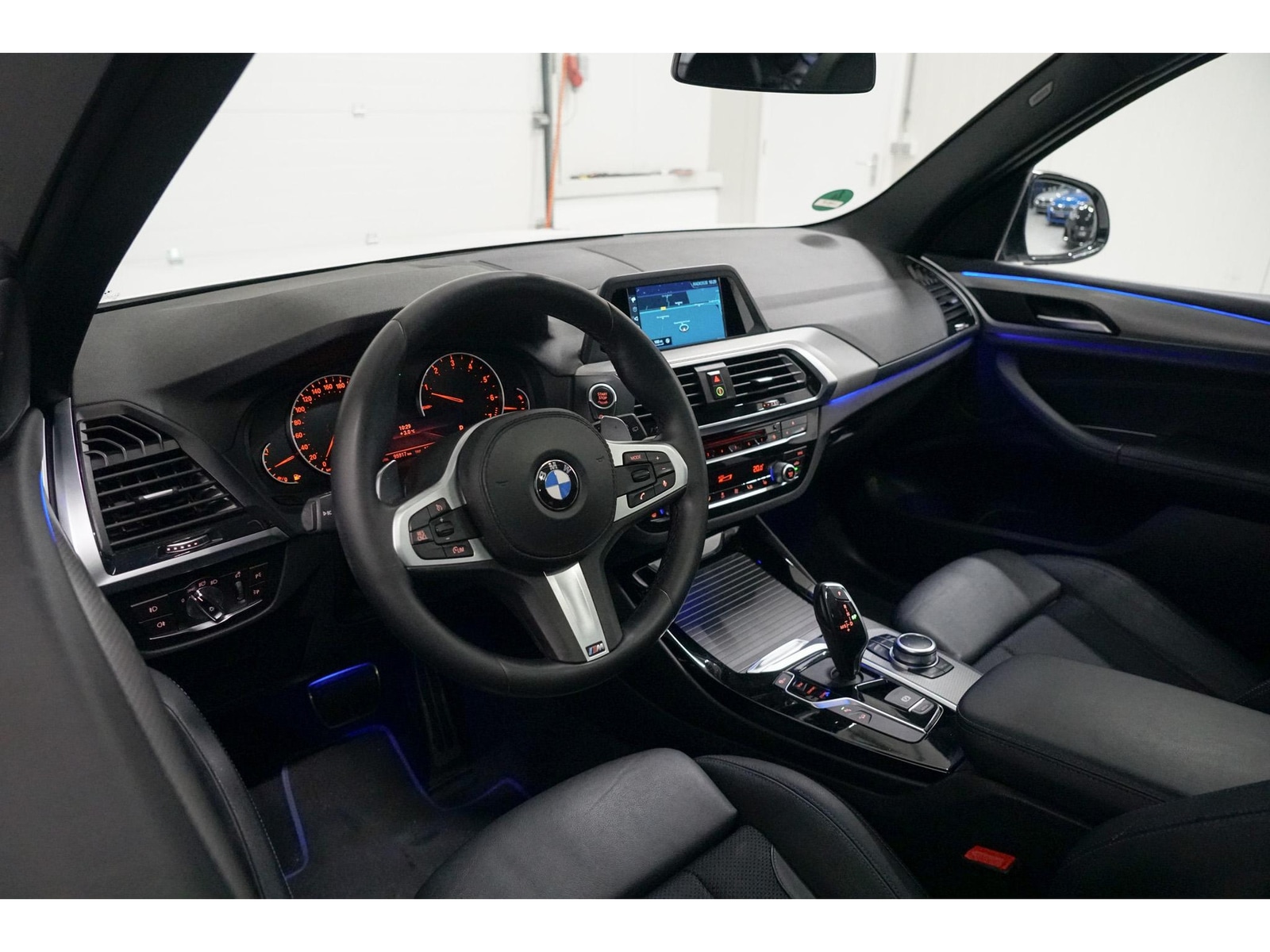 Foto van BMW X3 Xdrive20i
