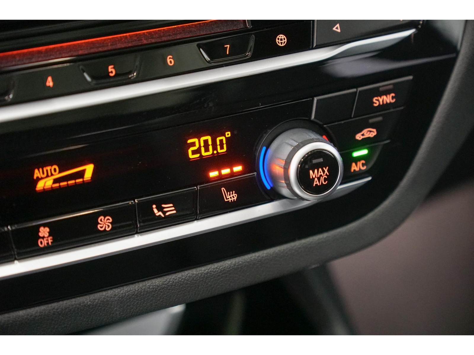 Foto van BMW X3 Xdrive20i