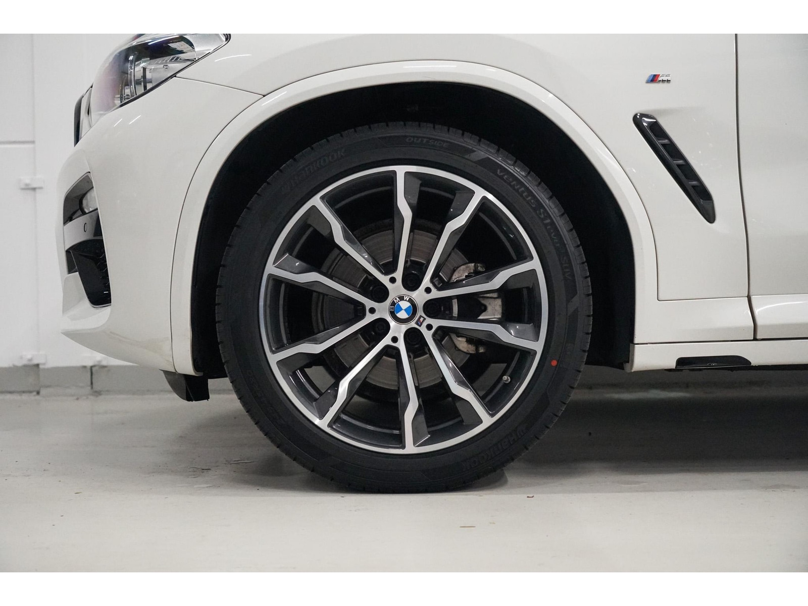Foto van BMW X3 Xdrive20i