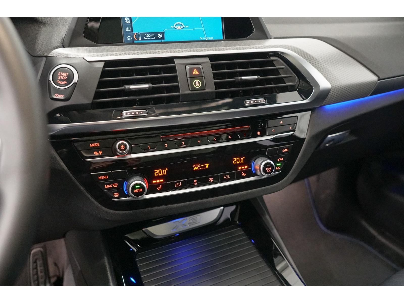 Foto van BMW X3 Xdrive20i