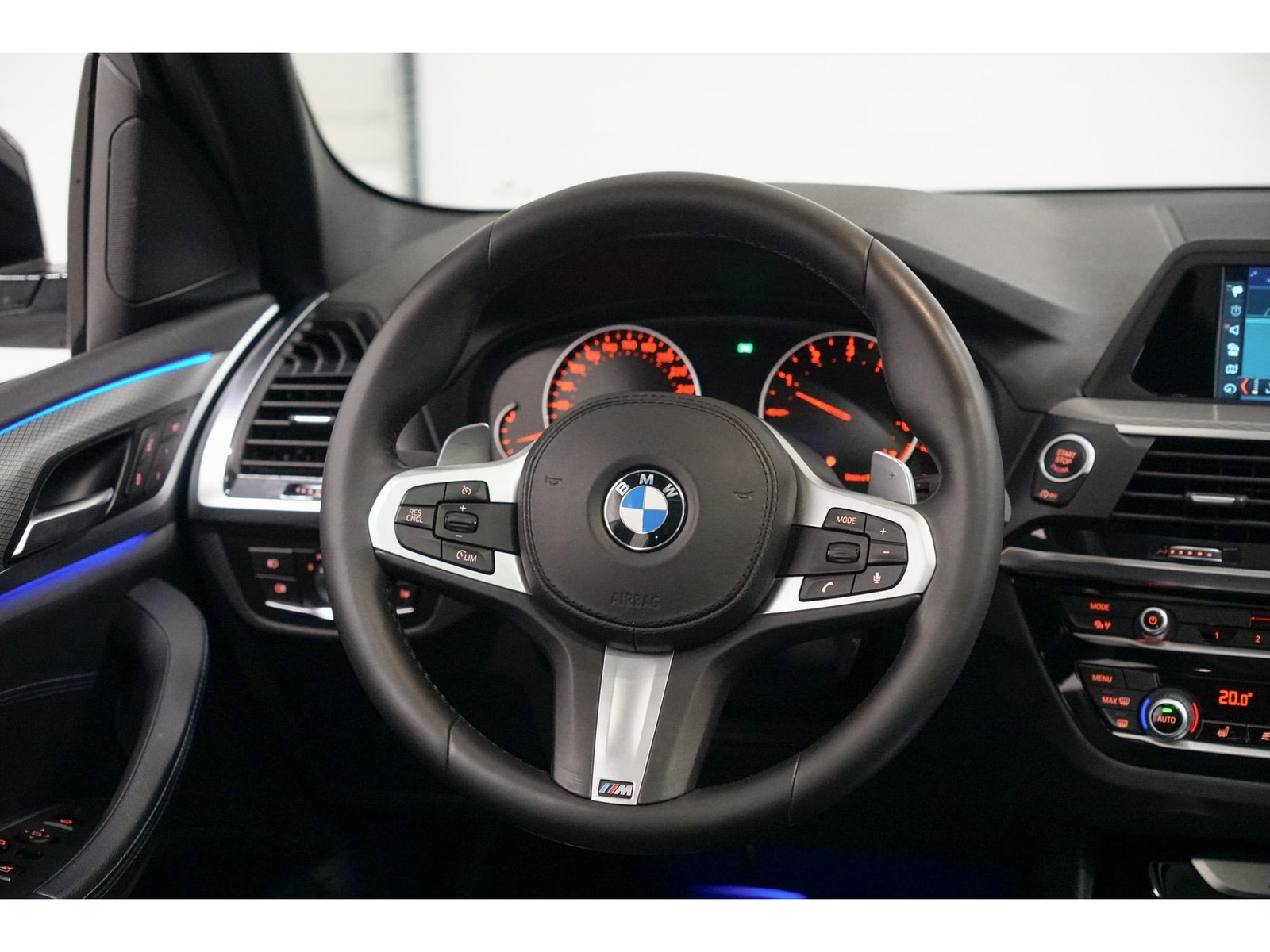 Foto van BMW X3 Xdrive20i