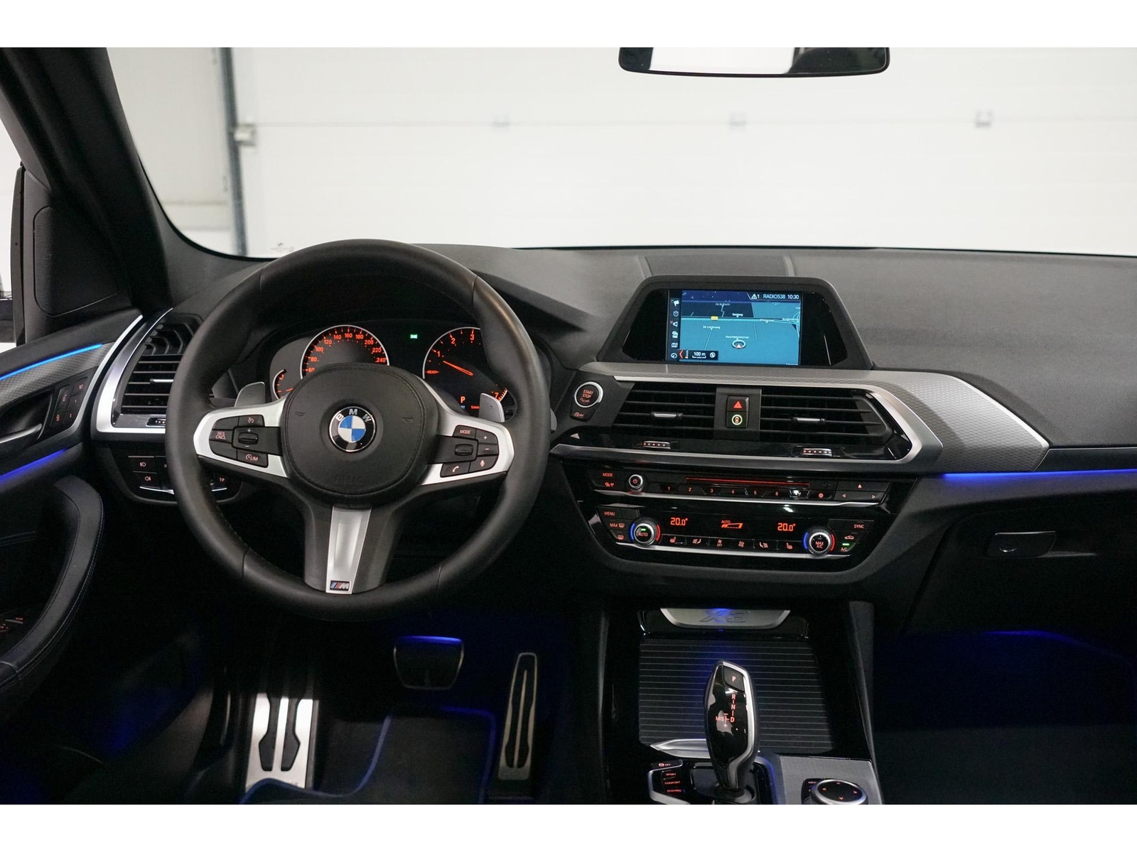 Foto van BMW X3 Xdrive20i