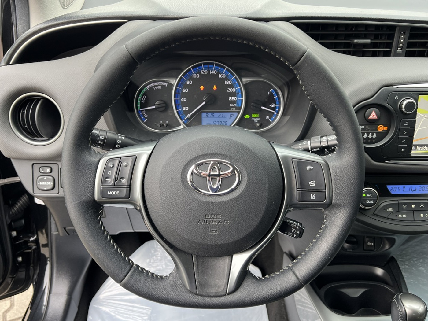 Foto van Toyota Toyota Yaris Hybrid