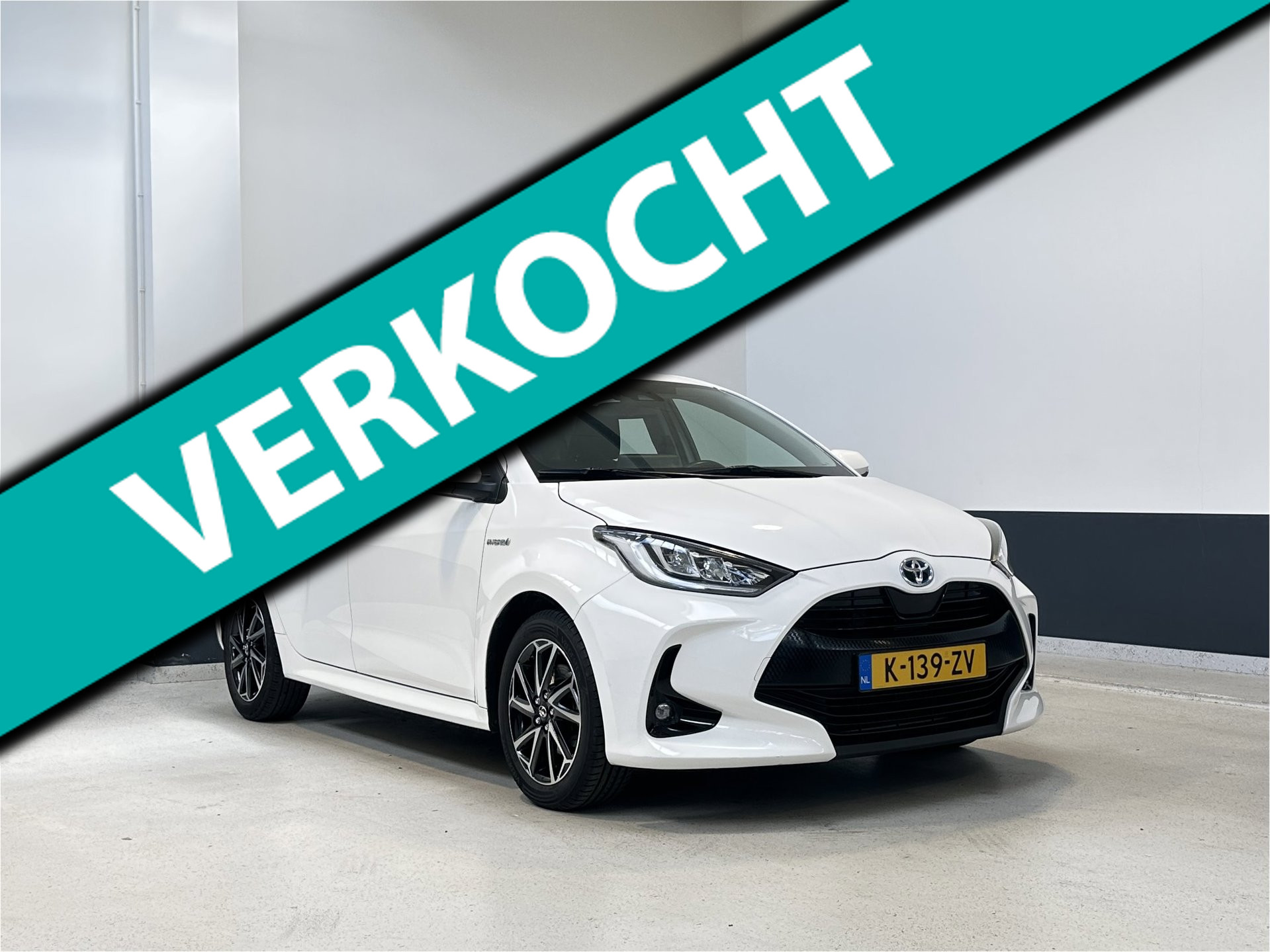 Toyota Toyota Yaris 1.5 Hybrid Dynamic | Apple Carplay/ Android auto | Navigatie | Camera | NL | 1 Eig | 2021 - voorkant