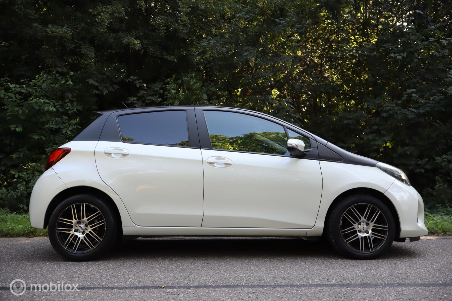 Foto van Toyota Toyota Yaris Hybrid