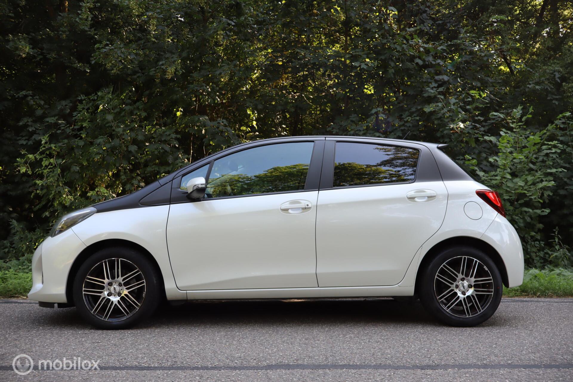 Foto van Toyota Toyota Yaris Hybrid
