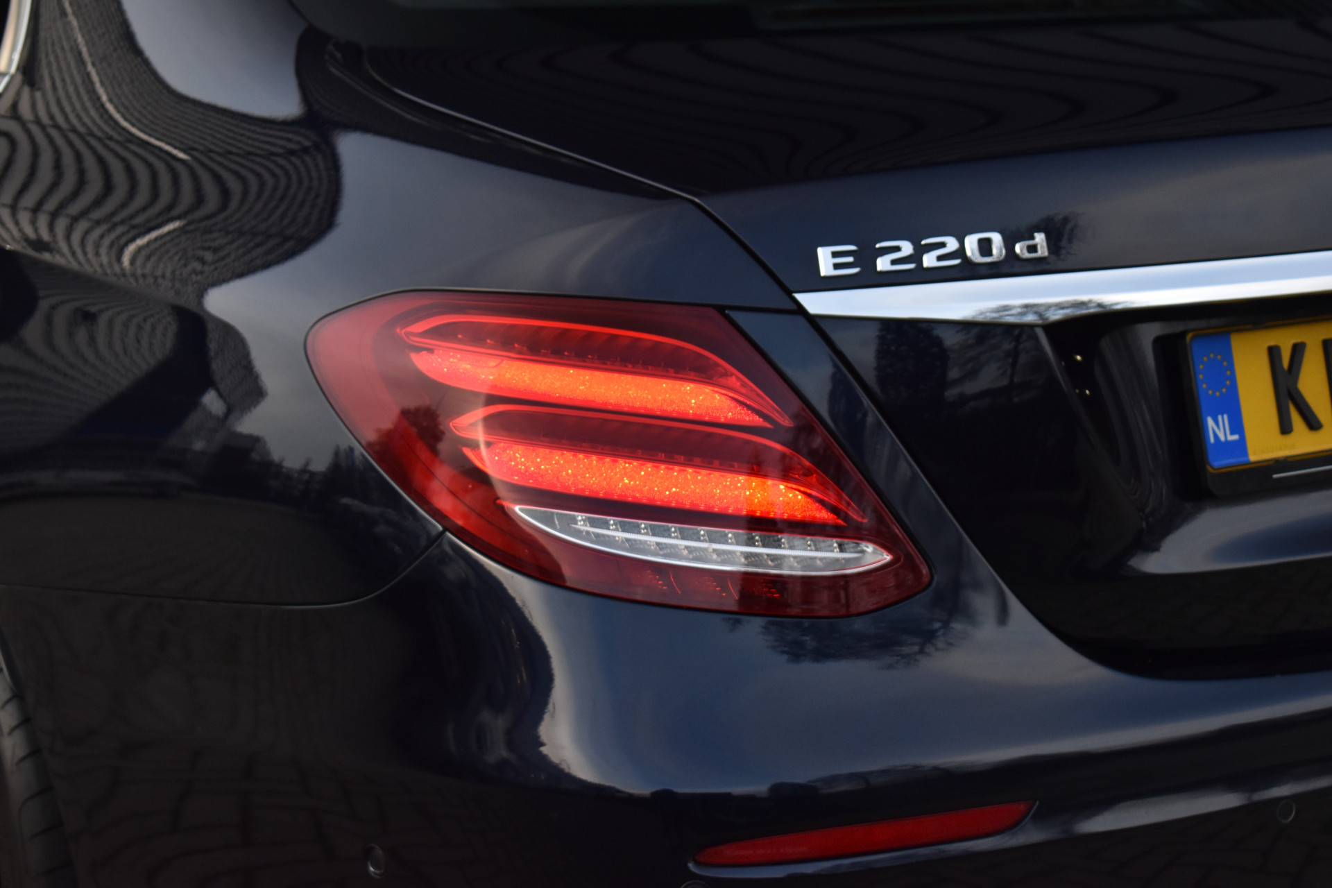 Foto van Mercedes-Benz E 220 D