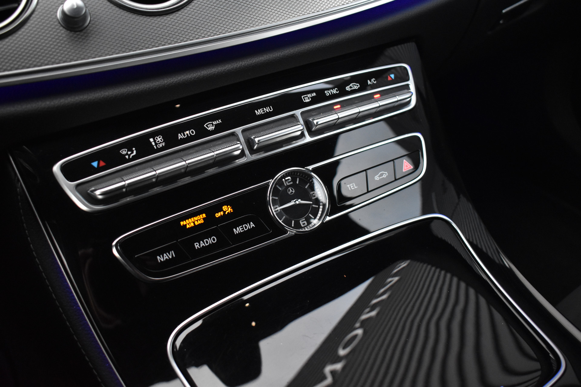 Foto van Mercedes-Benz E 220 D