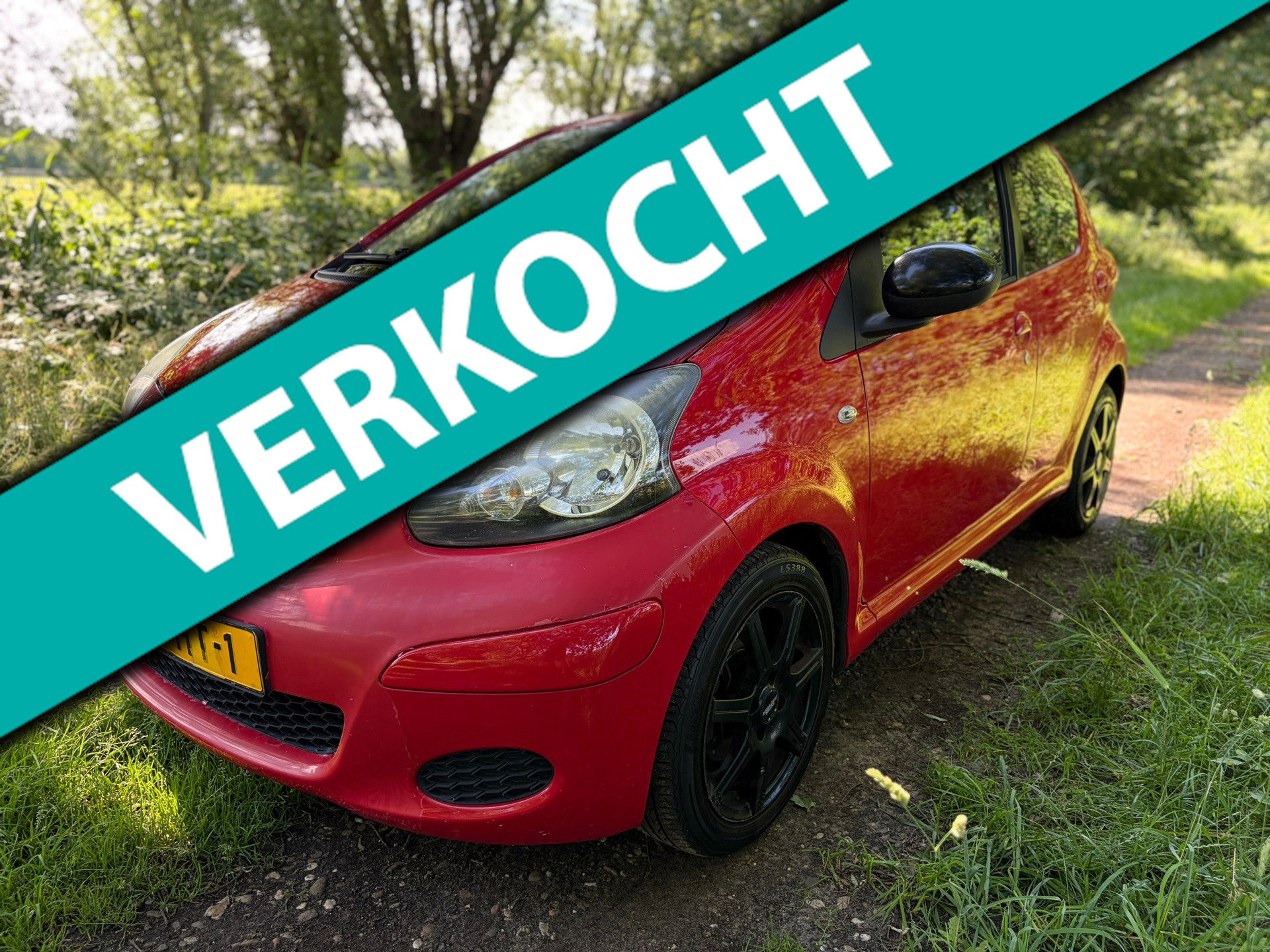 Toyota Toyota Aygo 1.0-12V Comfort Navigator/Navi/Airco/Elekt.ramen NEW APK! 2011 - voorkant