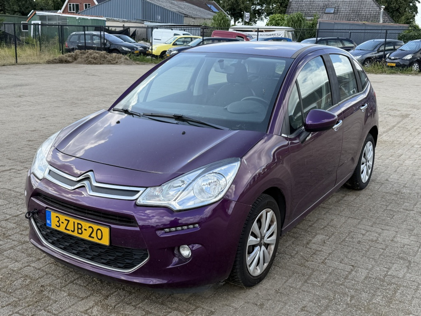 Citroen C3 1.2 PureT Collection 2015| PAARS| CLIMA| MOTOR PROBLEEM 2015 - voorkant