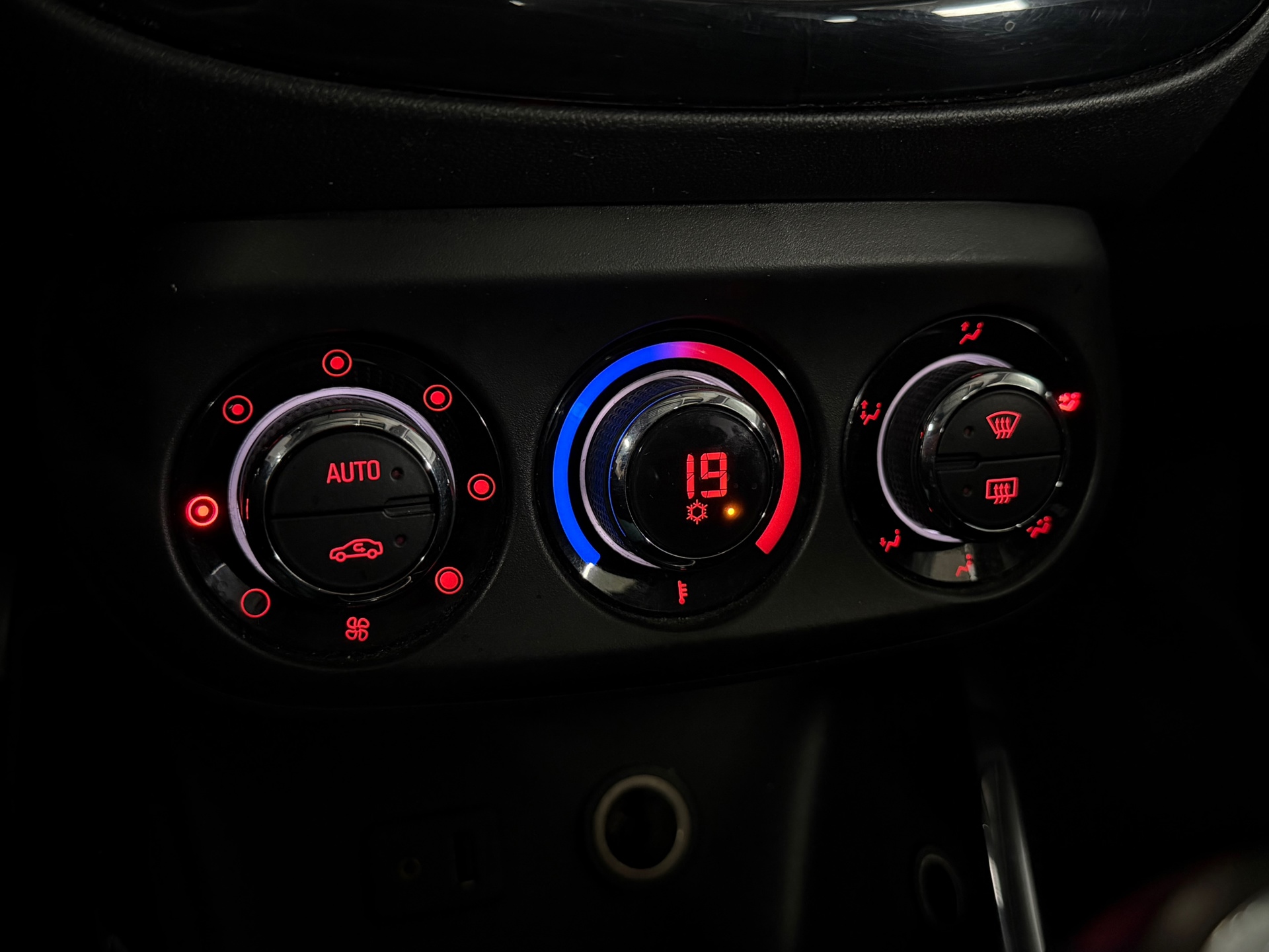 Foto van Opel Adam
