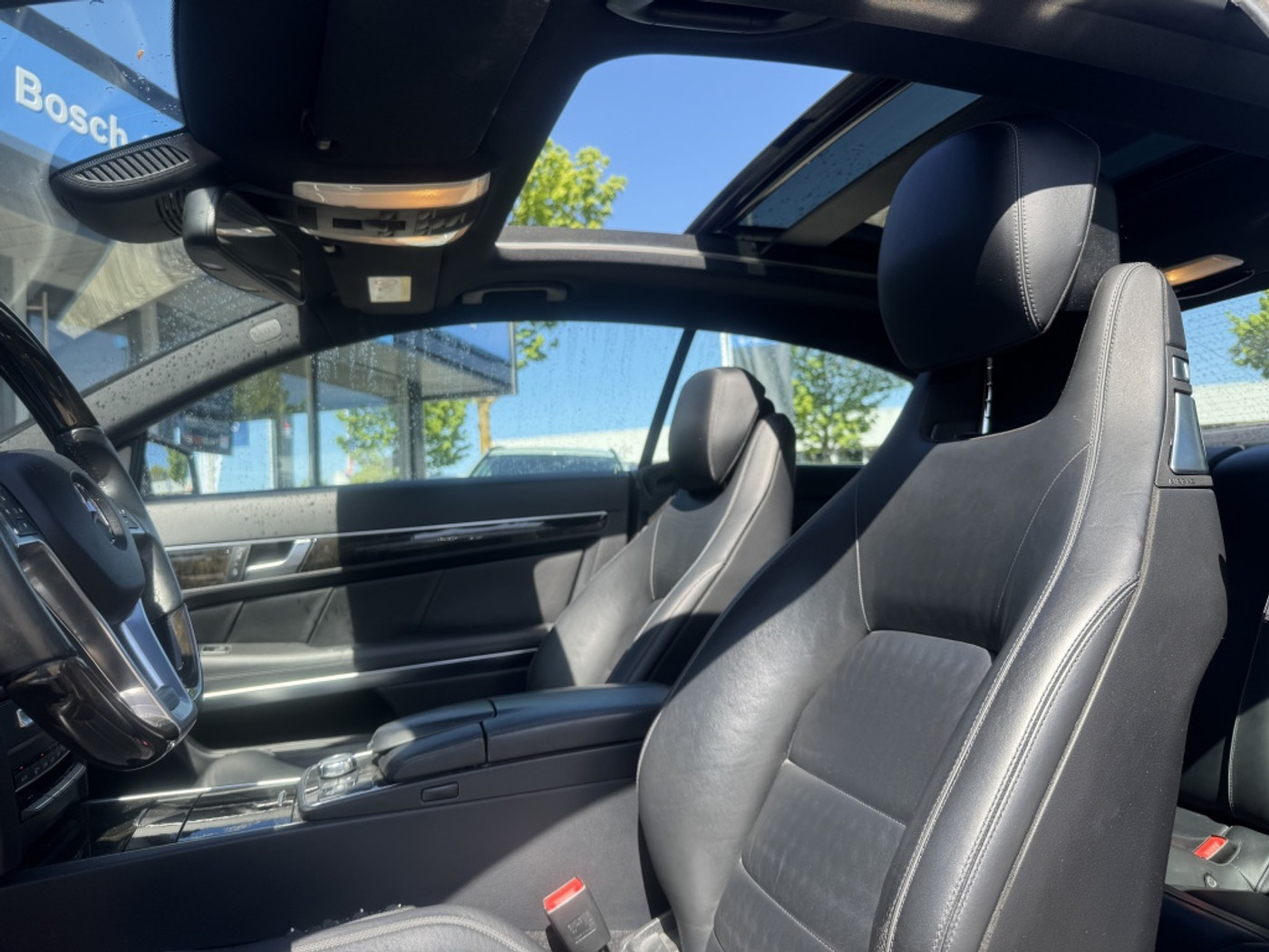 Foto van Mercedes-Benz E 400