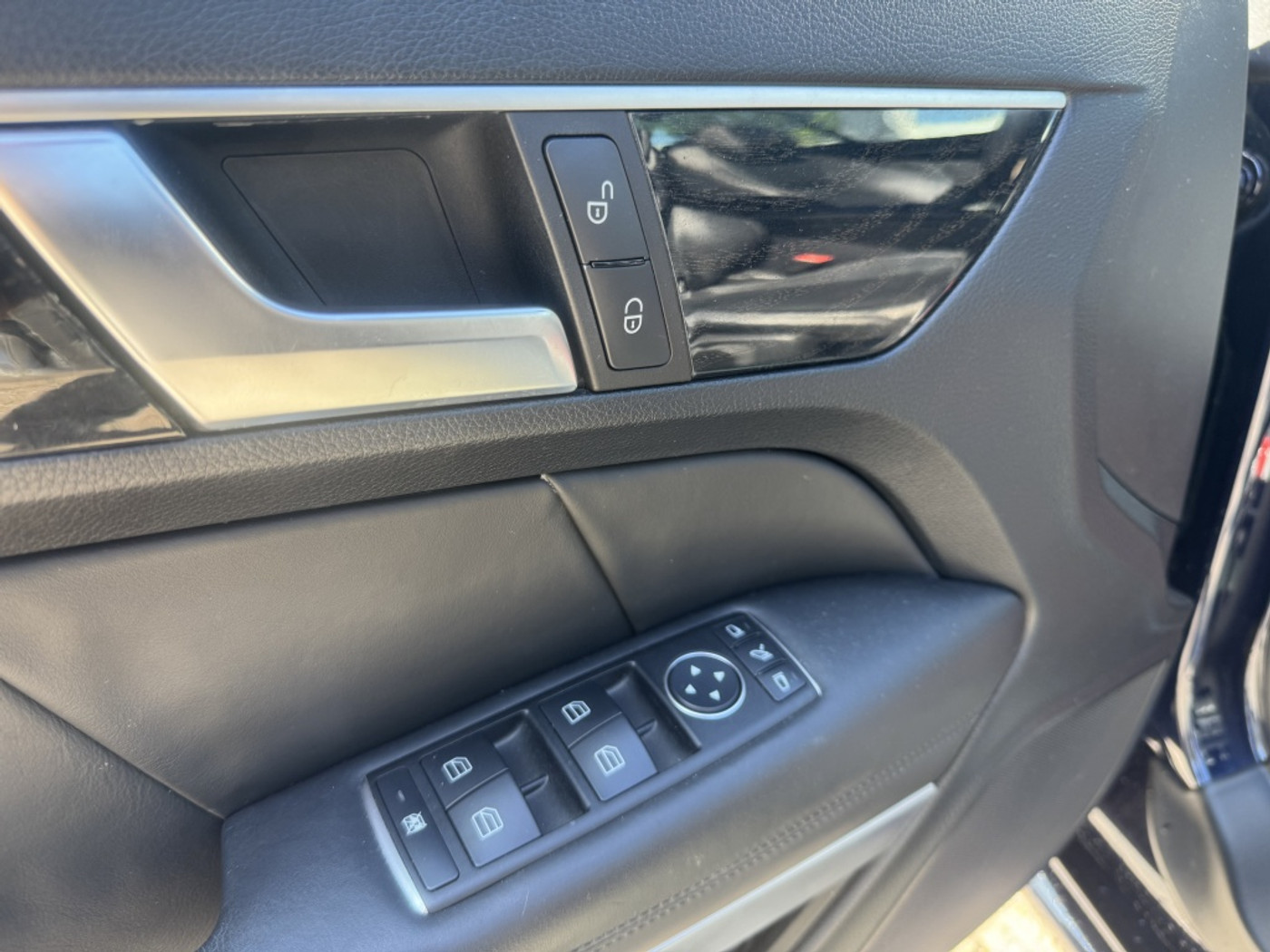 Foto van Mercedes-Benz E 400