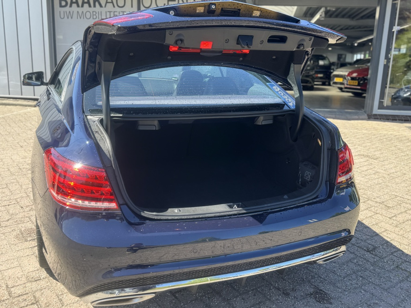 Foto van Mercedes-Benz E 400