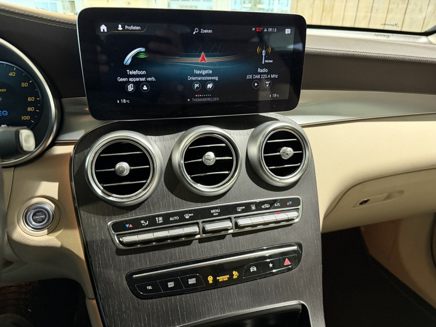 Foto van Mercedes-Benz GLC 300 E 4Matic