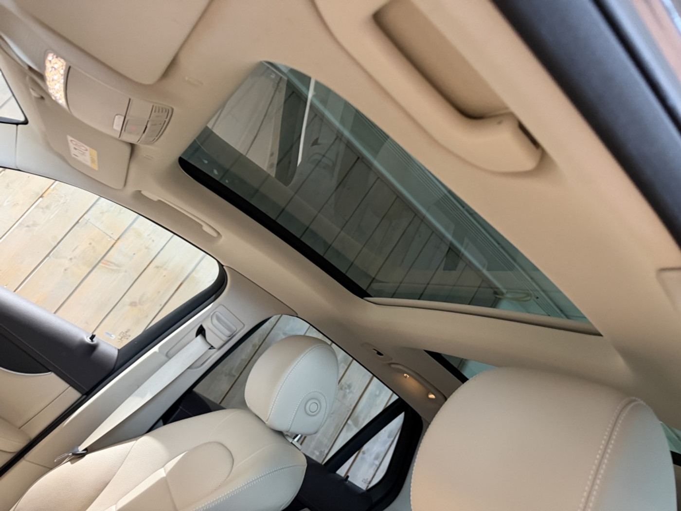 Foto van Mercedes-Benz GLC 300 E 4Matic