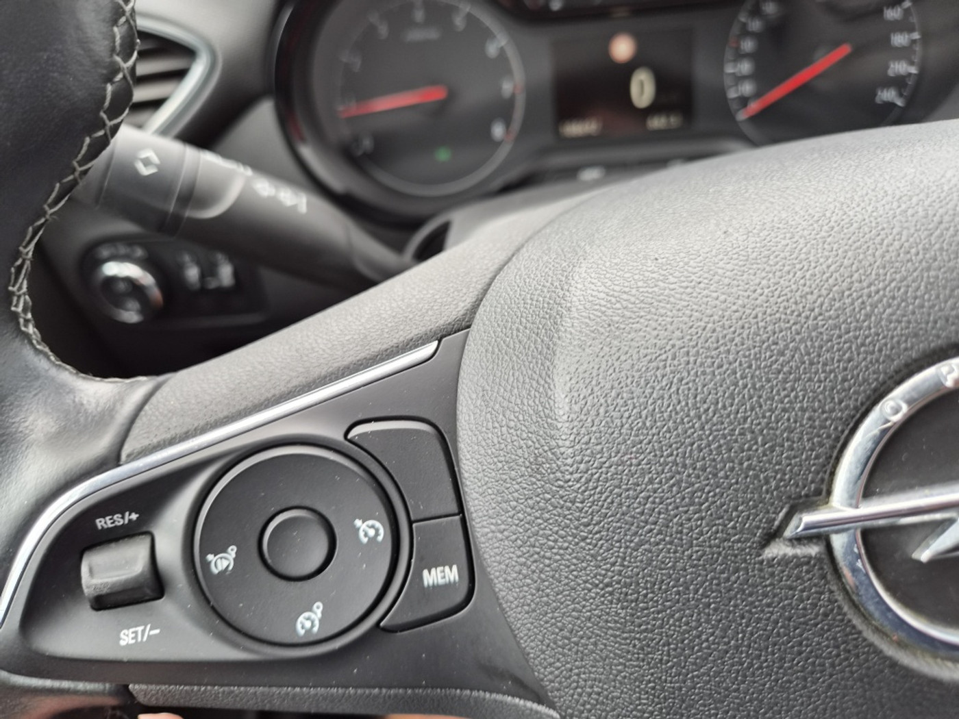 Foto van Opel Crossland X