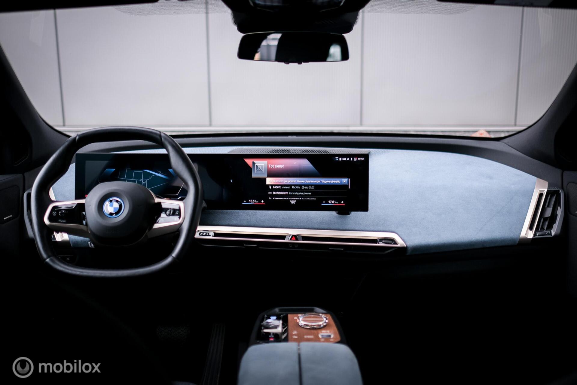 Foto van BMW Ix Xdrive40