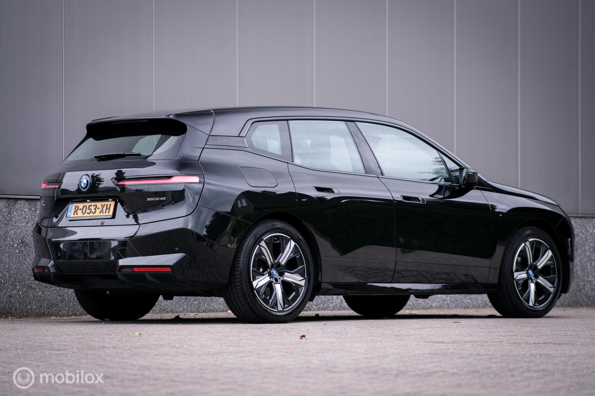 Foto van BMW Ix Xdrive40