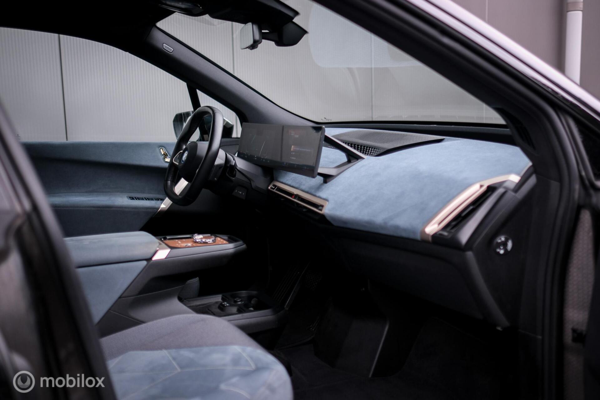 Foto van BMW Ix Xdrive40