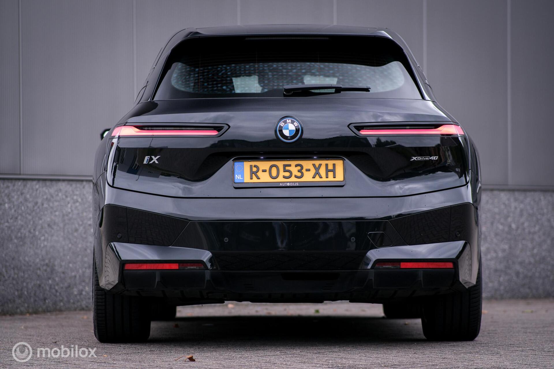 Foto van BMW Ix Xdrive40