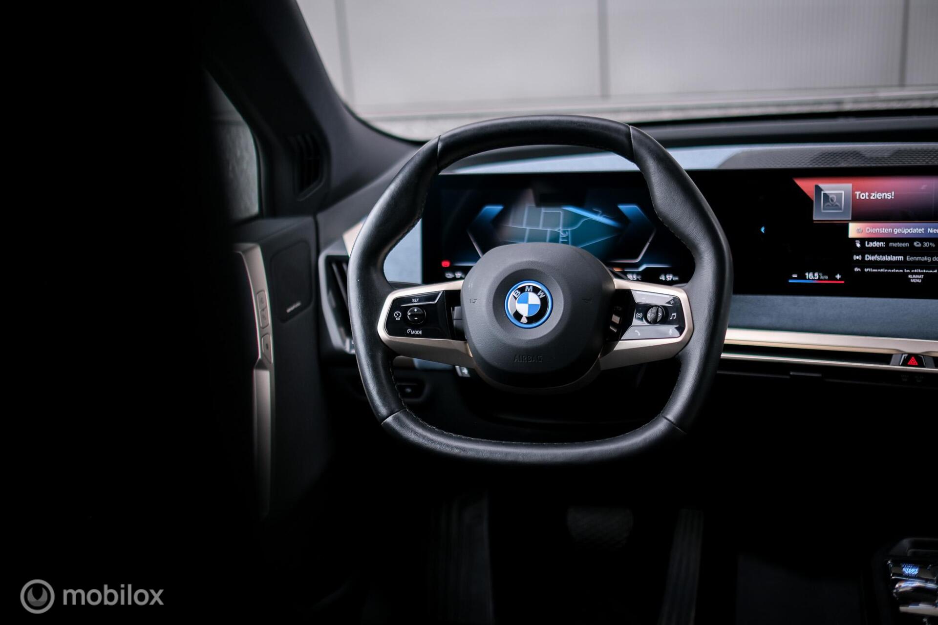 Foto van BMW Ix Xdrive40