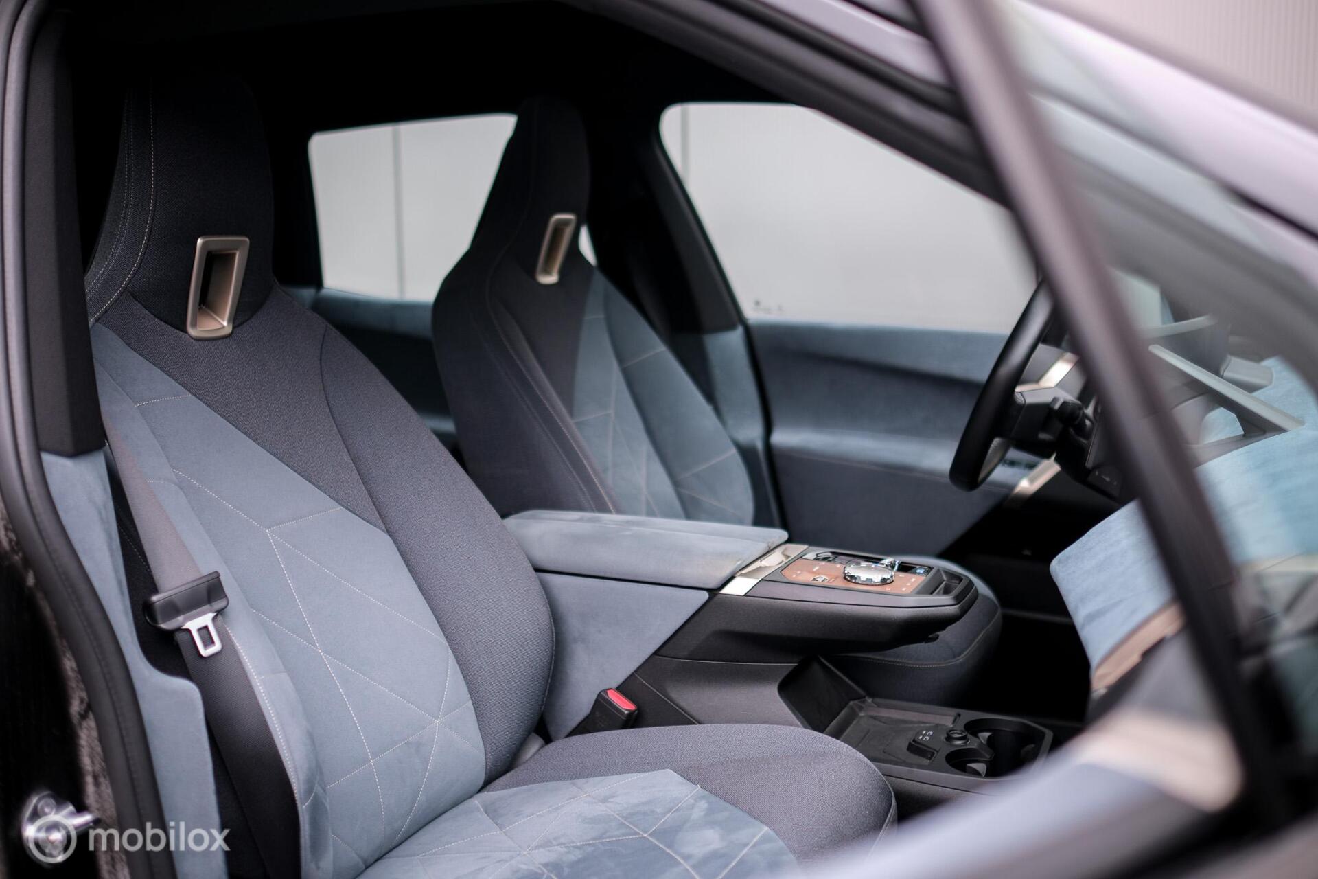Foto van BMW Ix Xdrive40