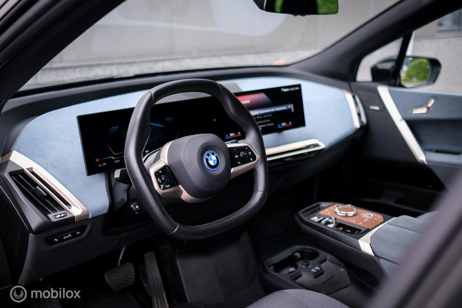 Foto van BMW Ix Xdrive40