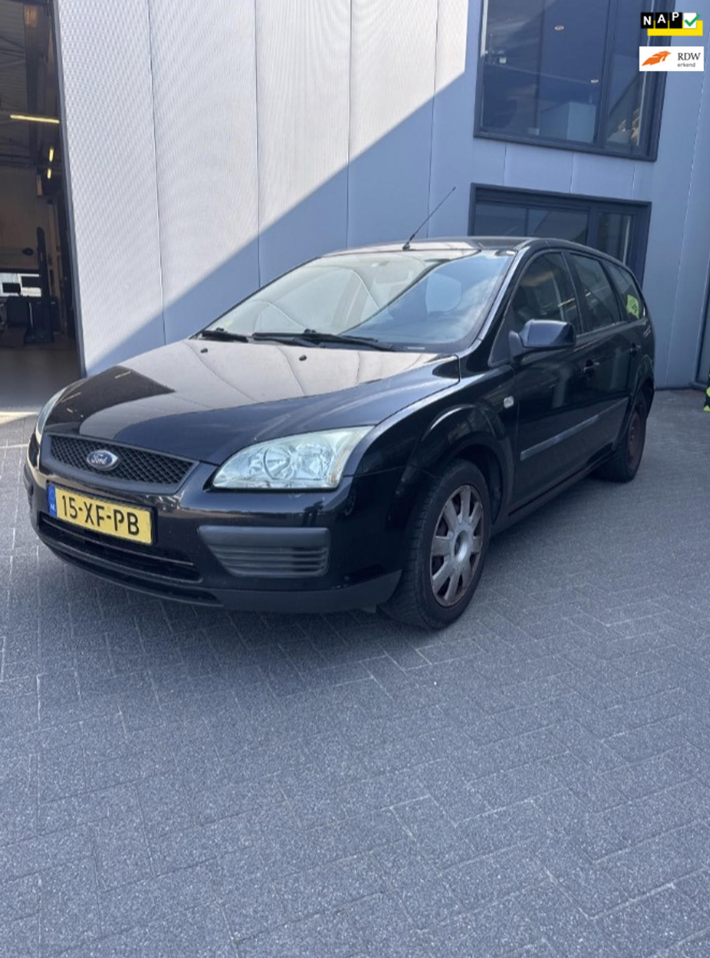 Ford Focus 1.6-16V Trend RIJDGOED/CRUISE/AIRCO/GOED OH 2007 - voorkant