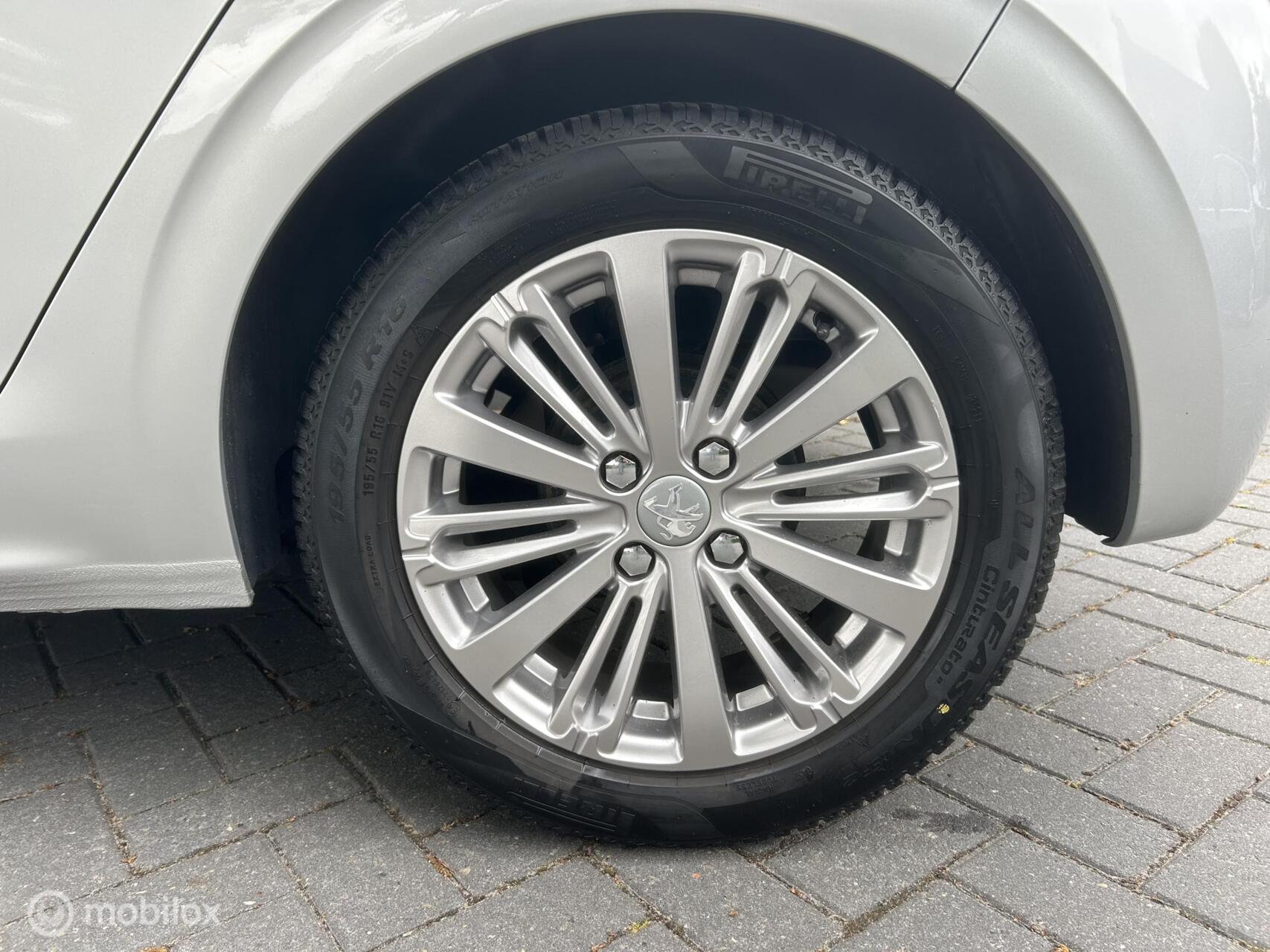 Foto van Peugeot 208