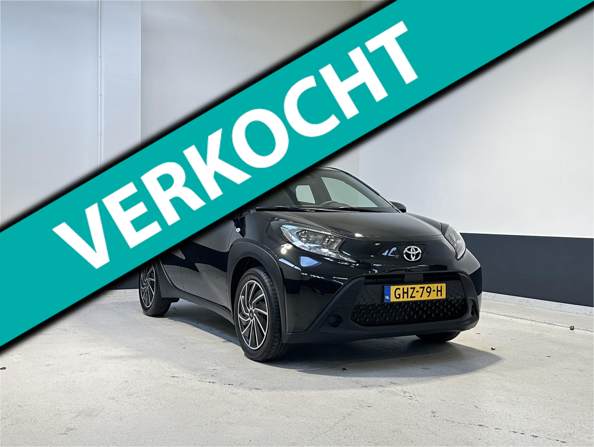 Toyota Aygo X 1.0 VVT-i MT Play |Apple Carplay/ Android auto | Bluetooth | Camera| NL | 1 Eig | 2024 - voorkant
