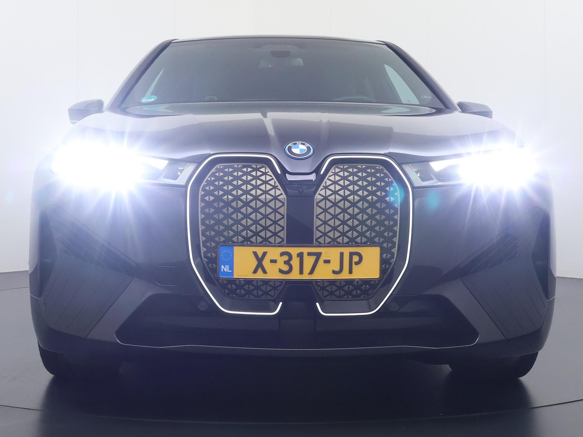 Foto van BMW Ix Xdrive40