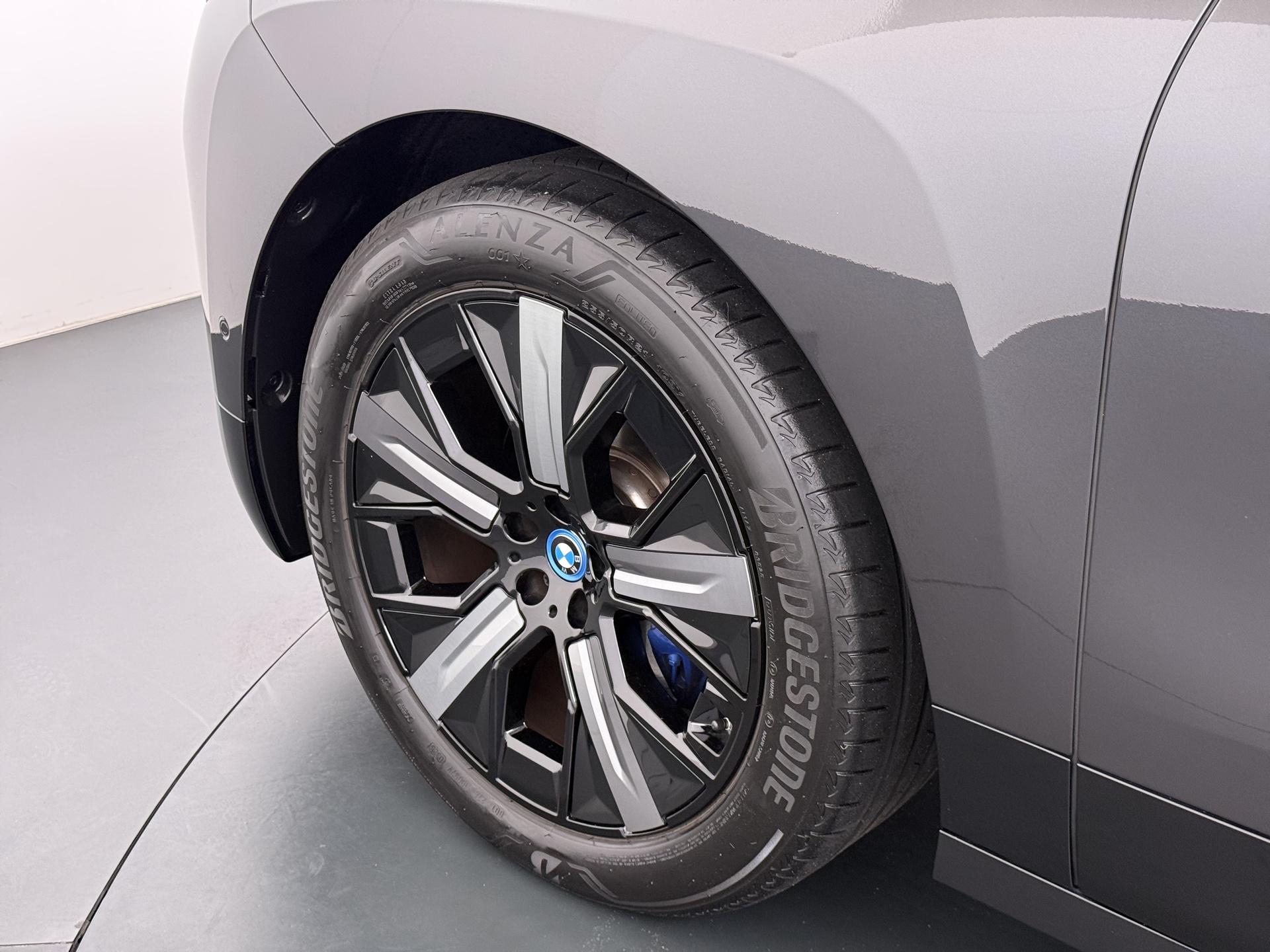 Foto van BMW Ix Xdrive40