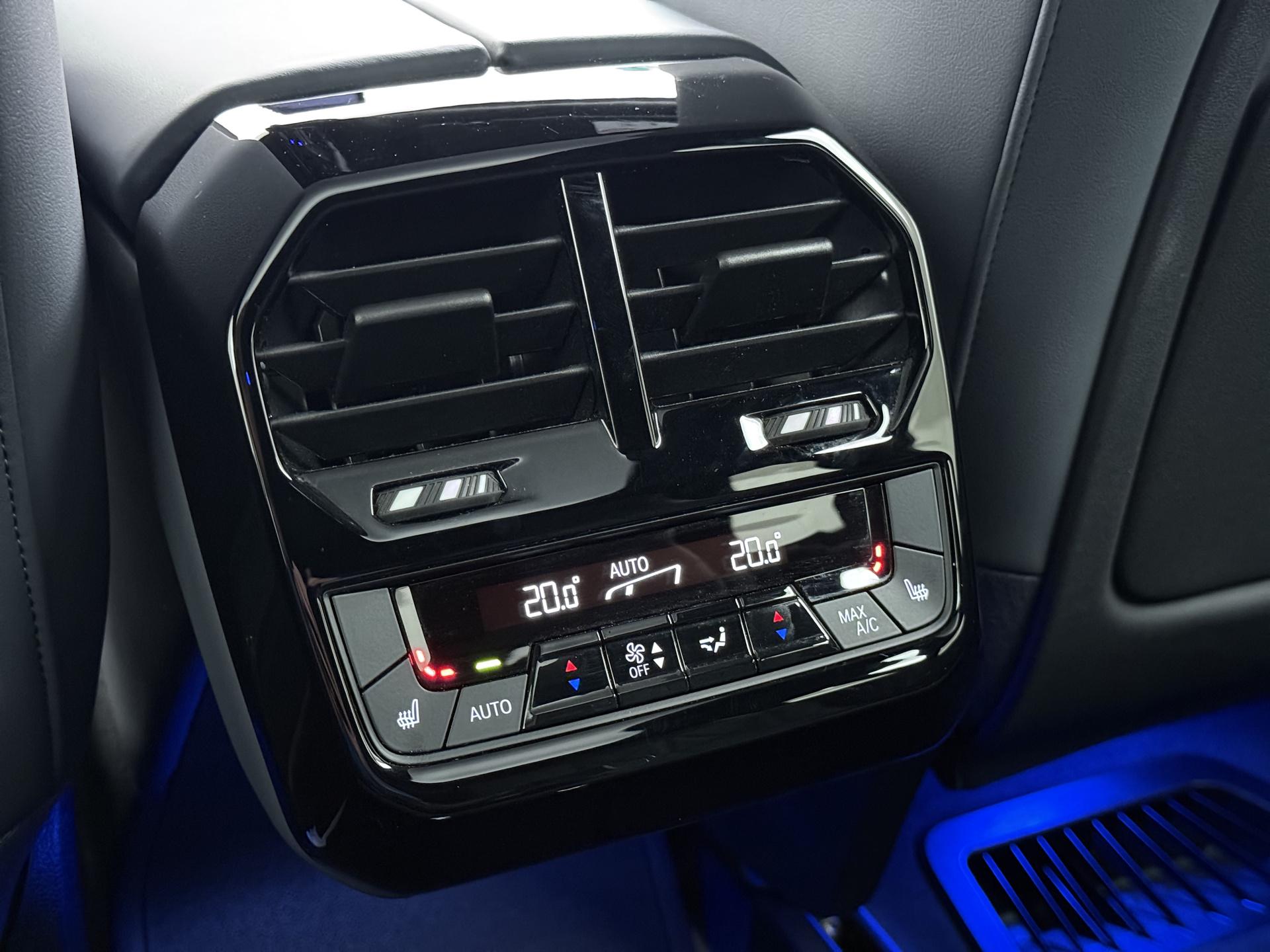 Foto van BMW Ix Xdrive40