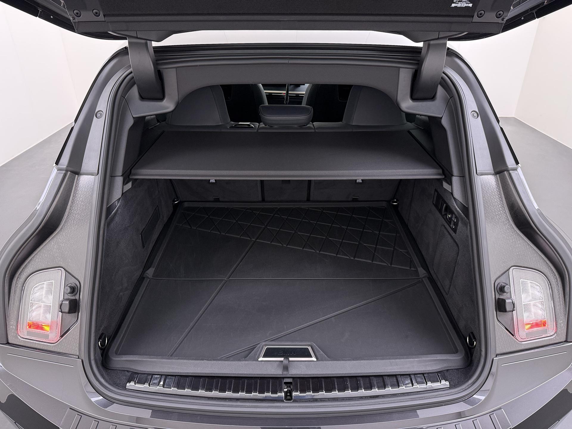 Foto van BMW Ix Xdrive40