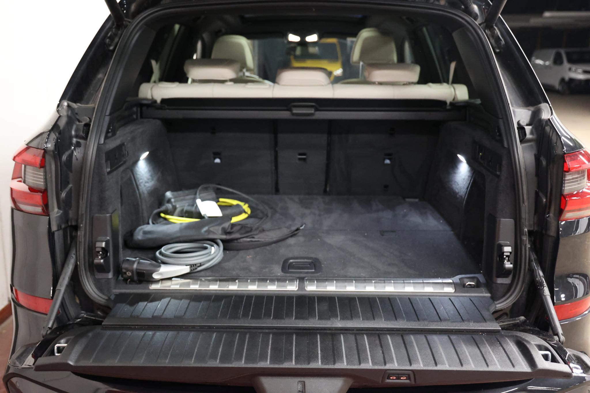 Foto van BMW X5 Xdrive45e