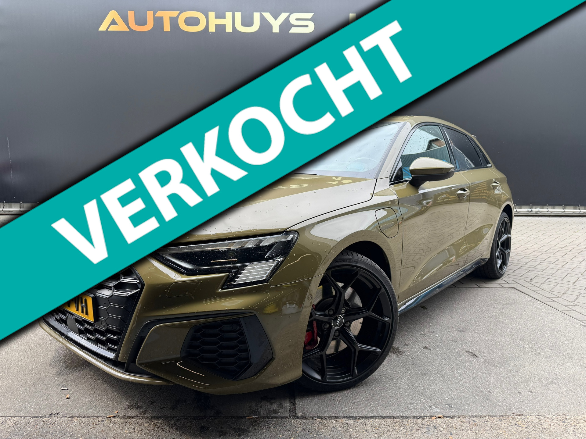 Audi A3 45 TFSIe 45 TFSI e S edition Competition - HUD B&O Memory Camera Leder 2021 - voorkant