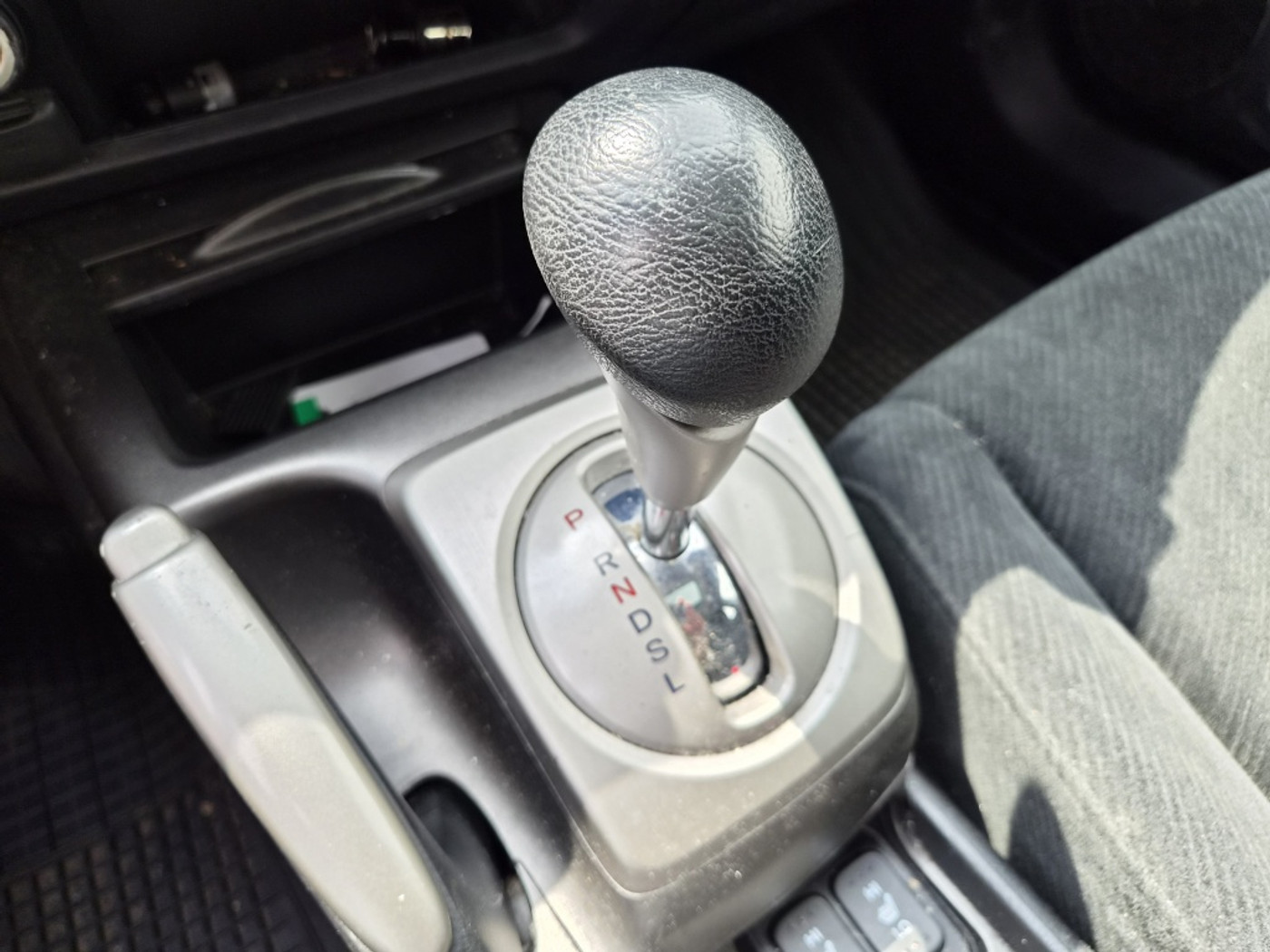 Foto van Honda Civic 4dr Hybrid