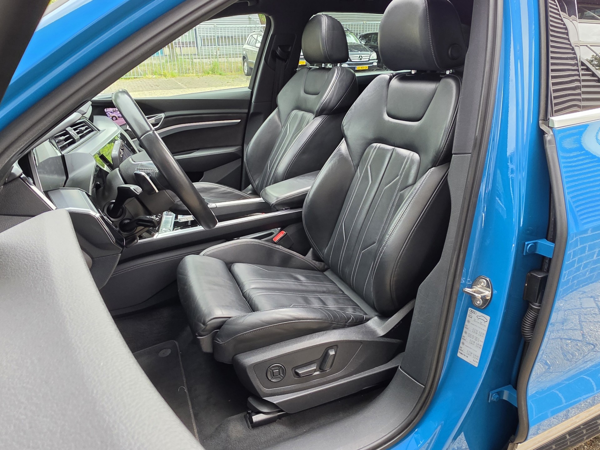 Foto van Audi Audi E-tron