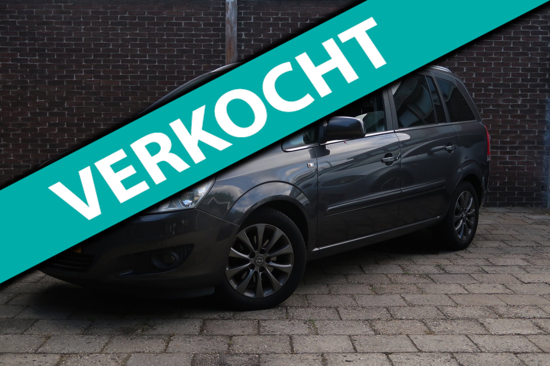 Opel Zafira 1.8 Selection *Rijklaarprijs *Automaat *7persoons * 2011 - voorkant