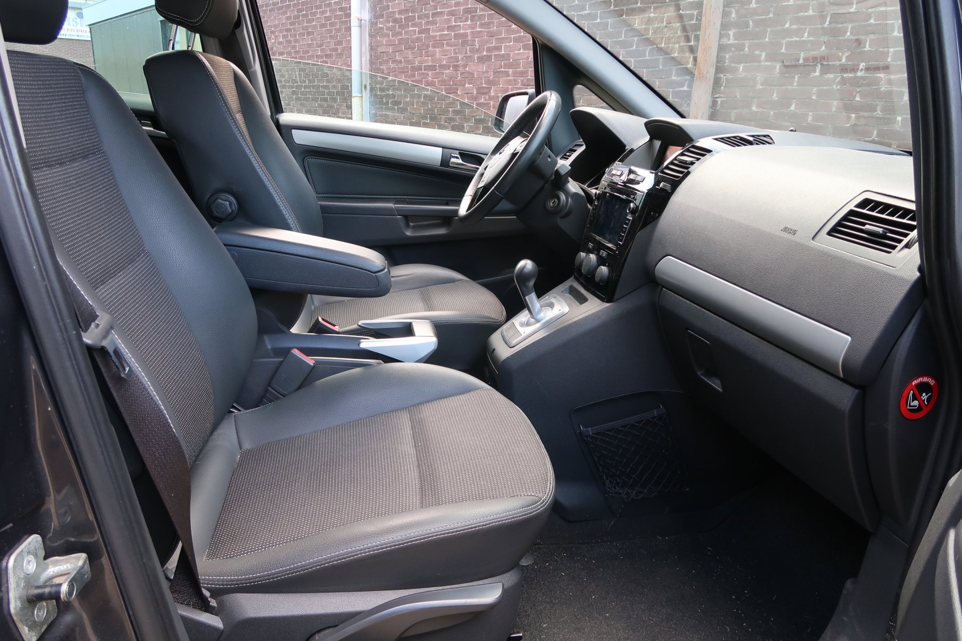 Foto van Opel Zafira