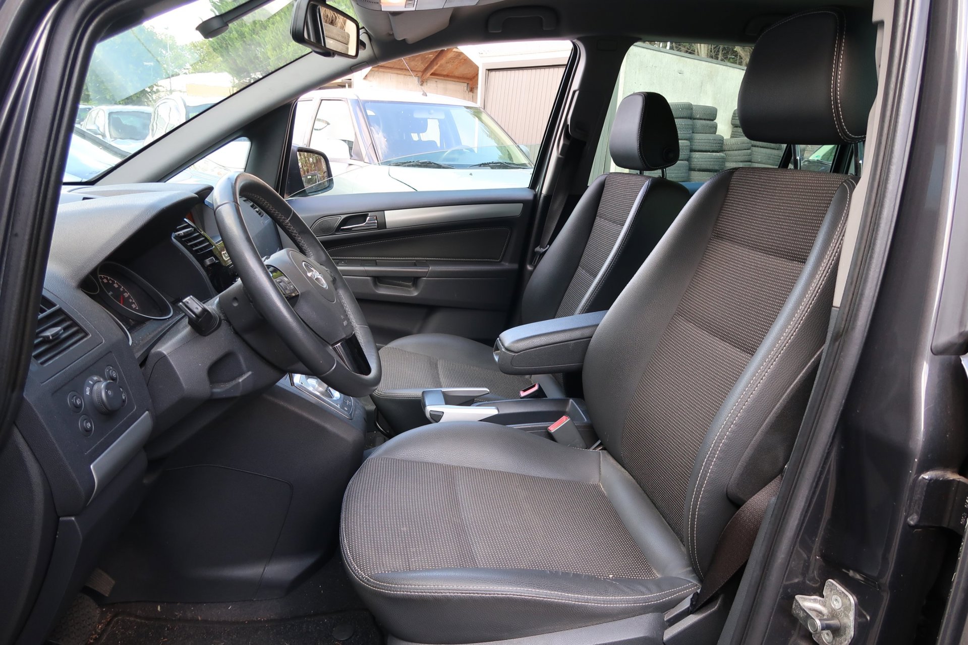 Foto van Opel Zafira