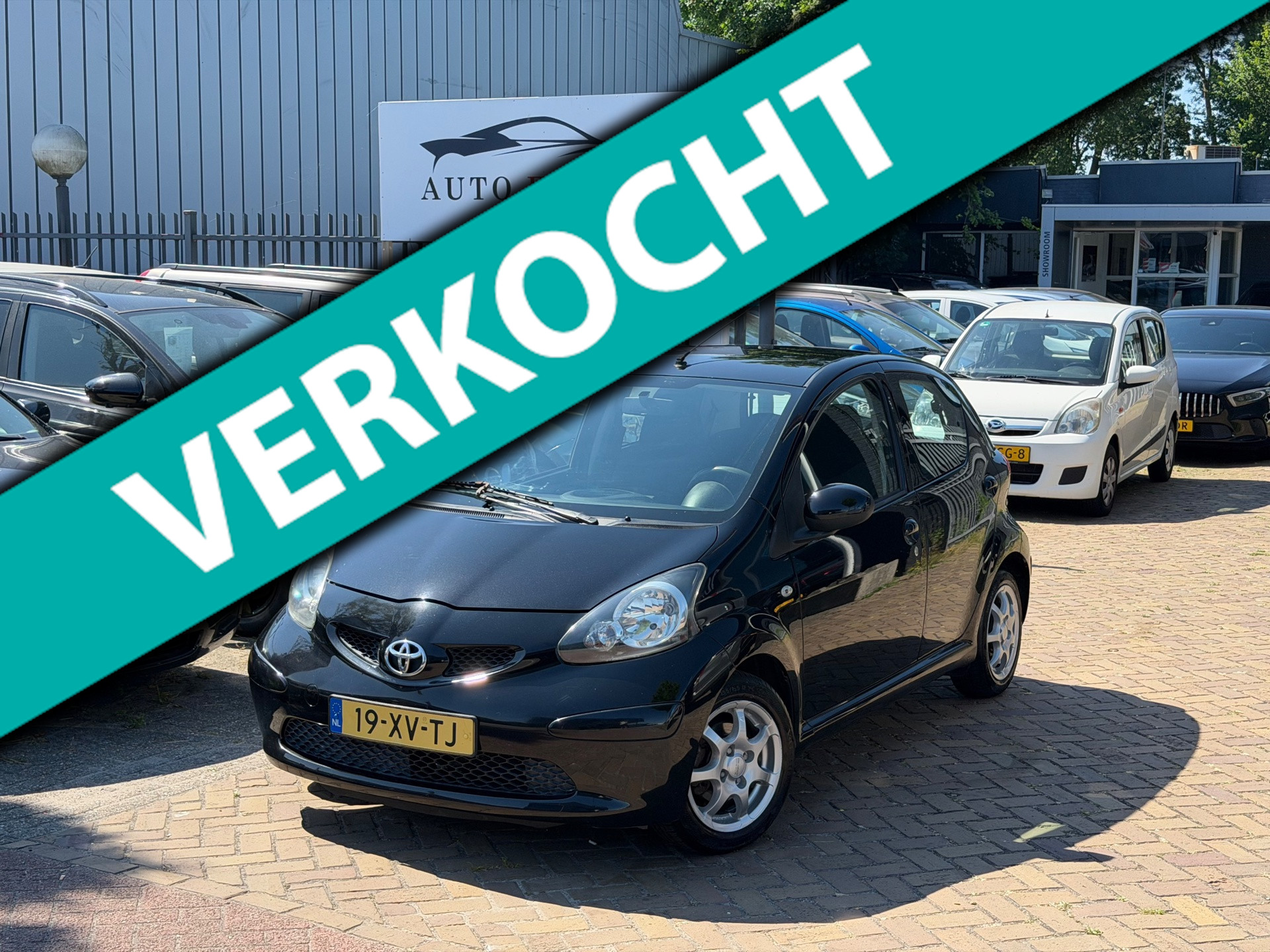 Toyota Toyota Aygo 1.0-12V + Aut/Airco/Navi/Carplay/2E Eigenaar/Nap/Dealer Onderhoud/2 sleutels aanwezig/Nieuw Apk/3 Maanden Garantie 2007 - voorkant